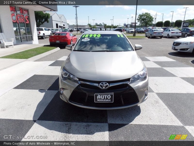 Creme Brulee Mica / Black 2017 Toyota Camry SE