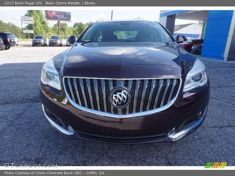 Black Cherry Metallic / Ebony 2017 Buick Regal 1SV