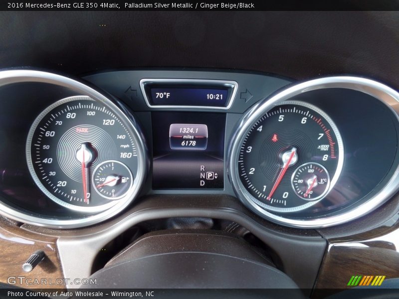 Palladium Silver Metallic / Ginger Beige/Black 2016 Mercedes-Benz GLE 350 4Matic