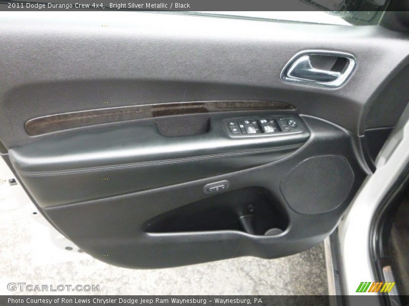 Bright Silver Metallic / Black 2011 Dodge Durango Crew 4x4