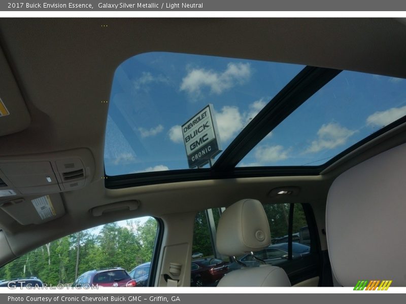 Galaxy Silver Metallic / Light Neutral 2017 Buick Envision Essence