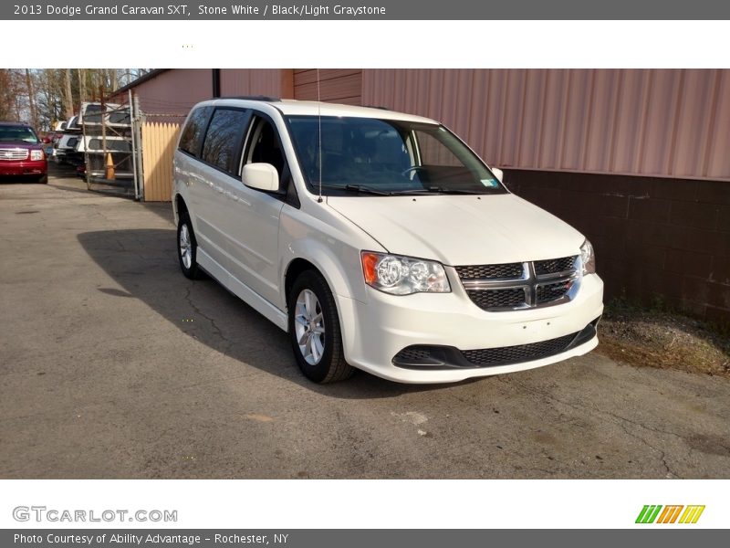 Stone White / Black/Light Graystone 2013 Dodge Grand Caravan SXT