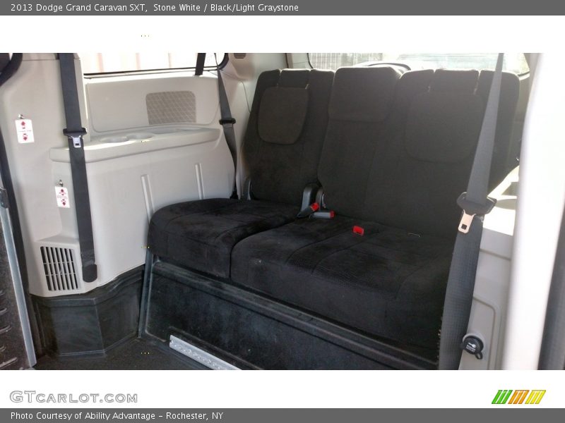Stone White / Black/Light Graystone 2013 Dodge Grand Caravan SXT