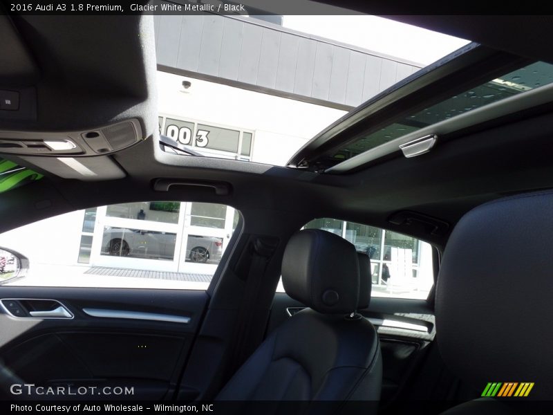 Glacier White Metallic / Black 2016 Audi A3 1.8 Premium