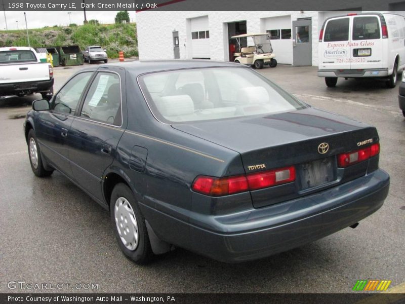 Dark Green Metallic / Oak 1998 Toyota Camry LE