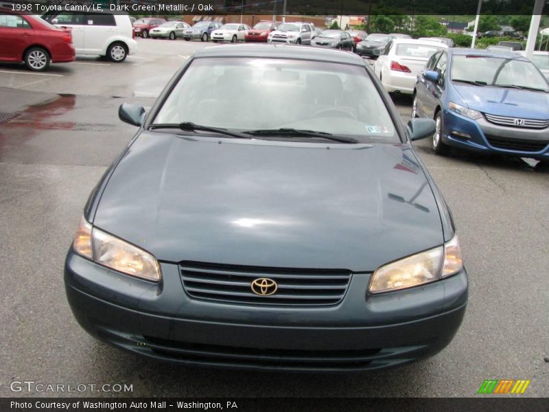 Dark Green Metallic / Oak 1998 Toyota Camry LE