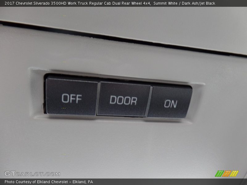 Summit White / Dark Ash/Jet Black 2017 Chevrolet Silverado 3500HD Work Truck Regular Cab Dual Rear Wheel 4x4