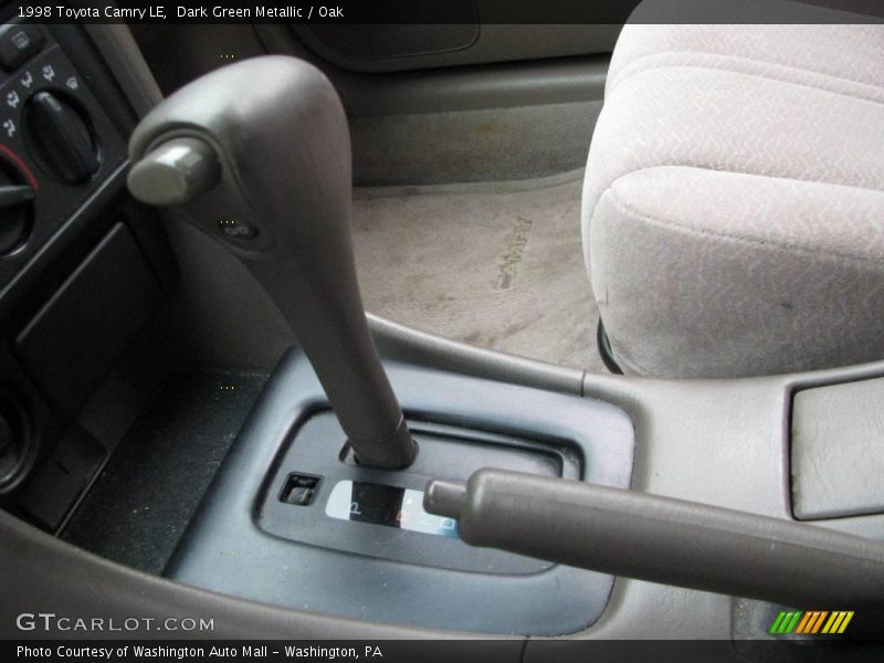 Dark Green Metallic / Oak 1998 Toyota Camry LE