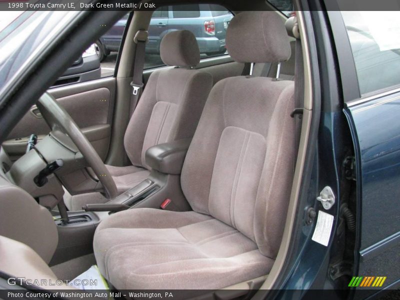Dark Green Metallic / Oak 1998 Toyota Camry LE