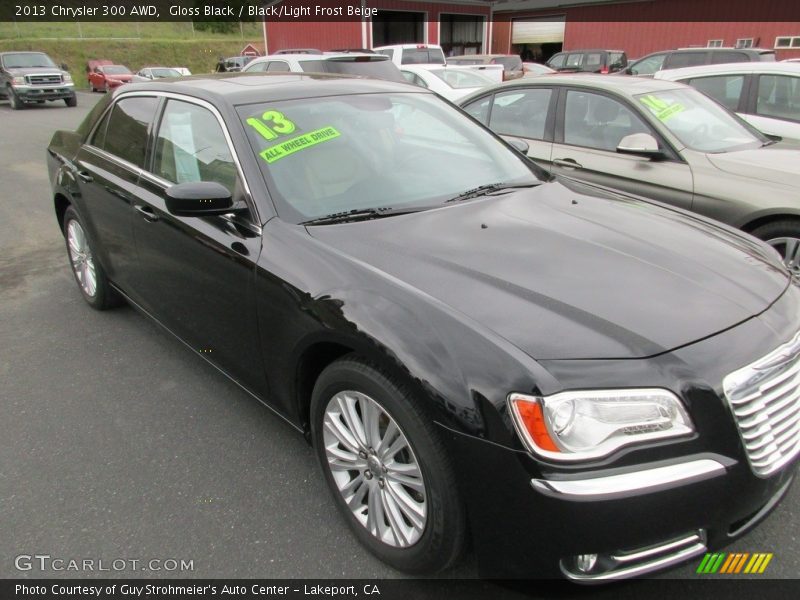 Gloss Black / Black/Light Frost Beige 2013 Chrysler 300 AWD