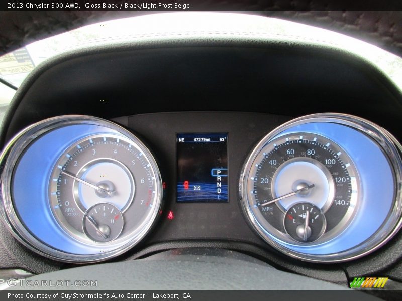 Gloss Black / Black/Light Frost Beige 2013 Chrysler 300 AWD