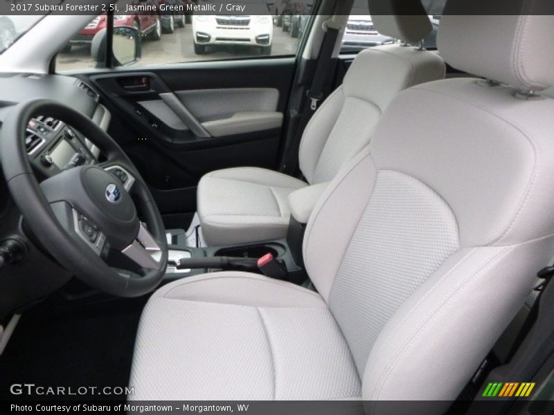 Jasmine Green Metallic / Gray 2017 Subaru Forester 2.5i
