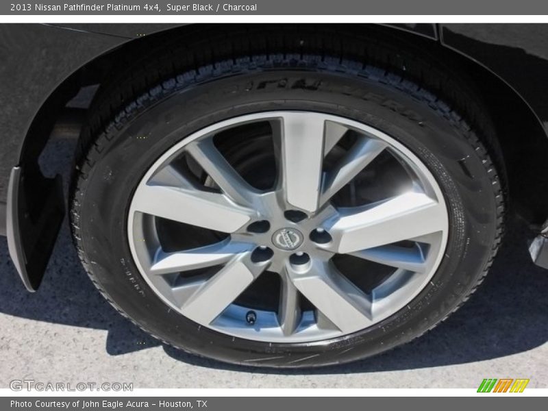 Super Black / Charcoal 2013 Nissan Pathfinder Platinum 4x4
