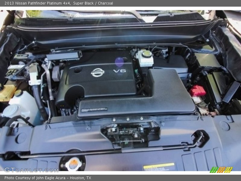 Super Black / Charcoal 2013 Nissan Pathfinder Platinum 4x4