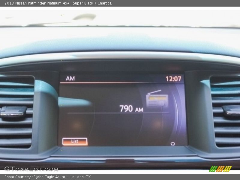 Super Black / Charcoal 2013 Nissan Pathfinder Platinum 4x4