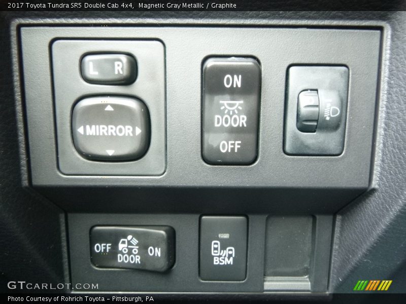 Magnetic Gray Metallic / Graphite 2017 Toyota Tundra SR5 Double Cab 4x4