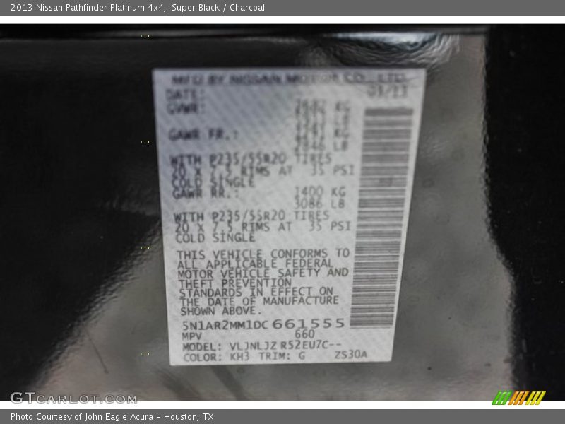 Super Black / Charcoal 2013 Nissan Pathfinder Platinum 4x4