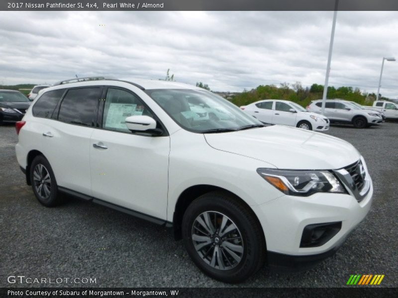 Pearl White / Almond 2017 Nissan Pathfinder SL 4x4