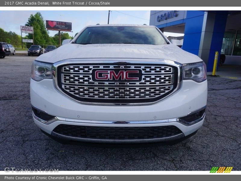 White Frost Tricoat / Cocoa/Shale 2017 GMC Acadia Denali