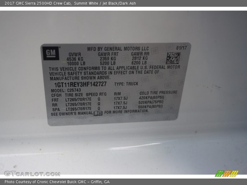 Summit White / Jet Black/Dark Ash 2017 GMC Sierra 2500HD Crew Cab