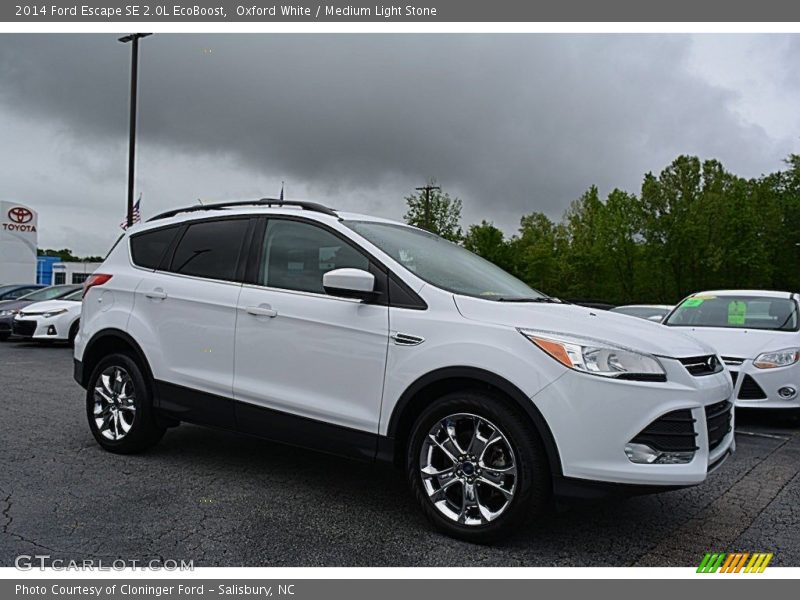 Oxford White / Medium Light Stone 2014 Ford Escape SE 2.0L EcoBoost