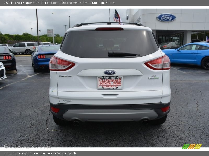 Oxford White / Medium Light Stone 2014 Ford Escape SE 2.0L EcoBoost