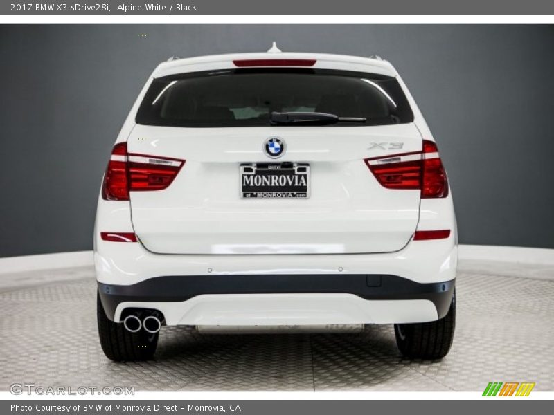 Alpine White / Black 2017 BMW X3 sDrive28i