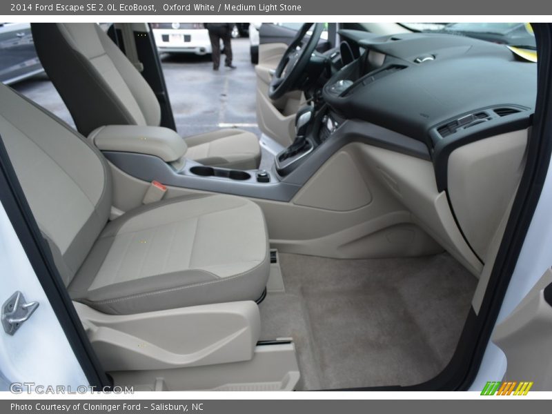 Oxford White / Medium Light Stone 2014 Ford Escape SE 2.0L EcoBoost