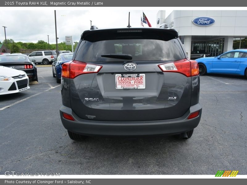 Magnetic Gray Metallic / Latte 2015 Toyota RAV4 XLE