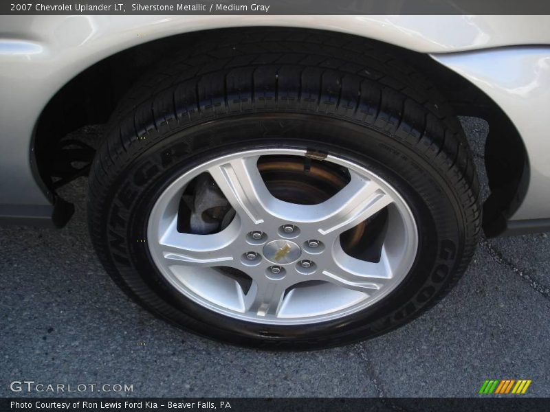 Silverstone Metallic / Medium Gray 2007 Chevrolet Uplander LT