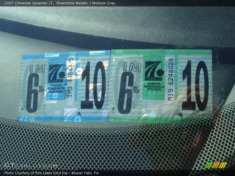 Silverstone Metallic / Medium Gray 2007 Chevrolet Uplander LT