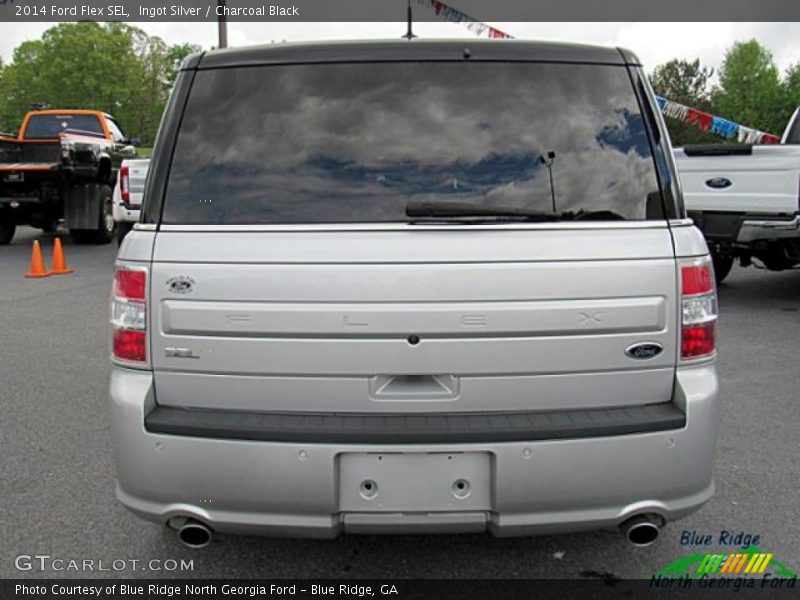 Ingot Silver / Charcoal Black 2014 Ford Flex SEL