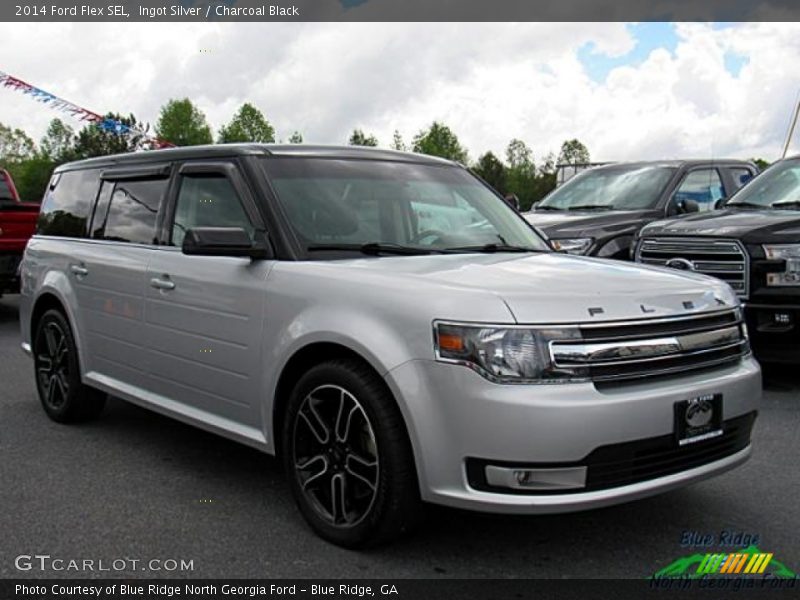 Ingot Silver / Charcoal Black 2014 Ford Flex SEL