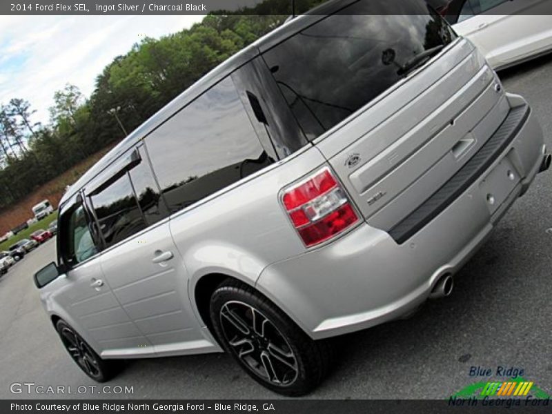 Ingot Silver / Charcoal Black 2014 Ford Flex SEL