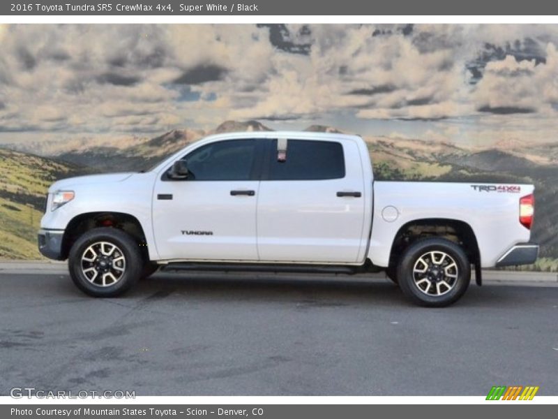 Super White / Black 2016 Toyota Tundra SR5 CrewMax 4x4