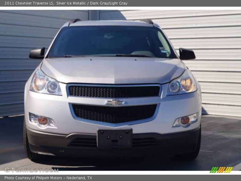 Silver Ice Metallic / Dark Gray/Light Gray 2011 Chevrolet Traverse LS