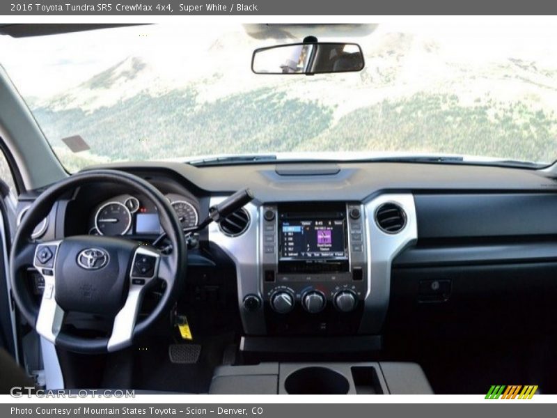 Super White / Black 2016 Toyota Tundra SR5 CrewMax 4x4