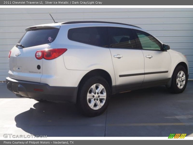 Silver Ice Metallic / Dark Gray/Light Gray 2011 Chevrolet Traverse LS