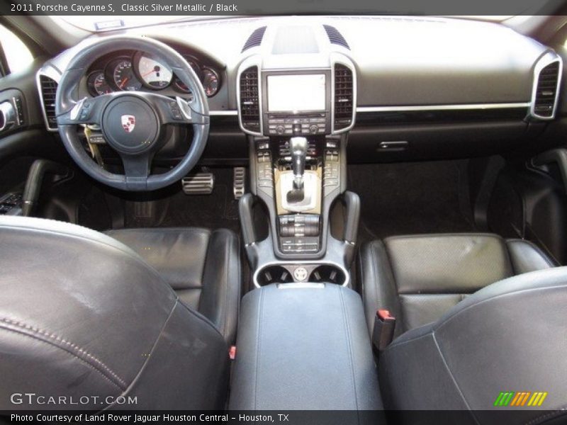 Classic Silver Metallic / Black 2011 Porsche Cayenne S