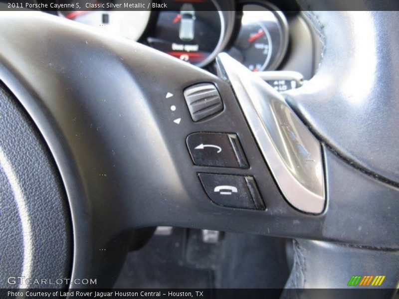 Classic Silver Metallic / Black 2011 Porsche Cayenne S