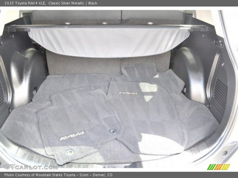 Classic Silver Metallic / Black 2015 Toyota RAV4 XLE