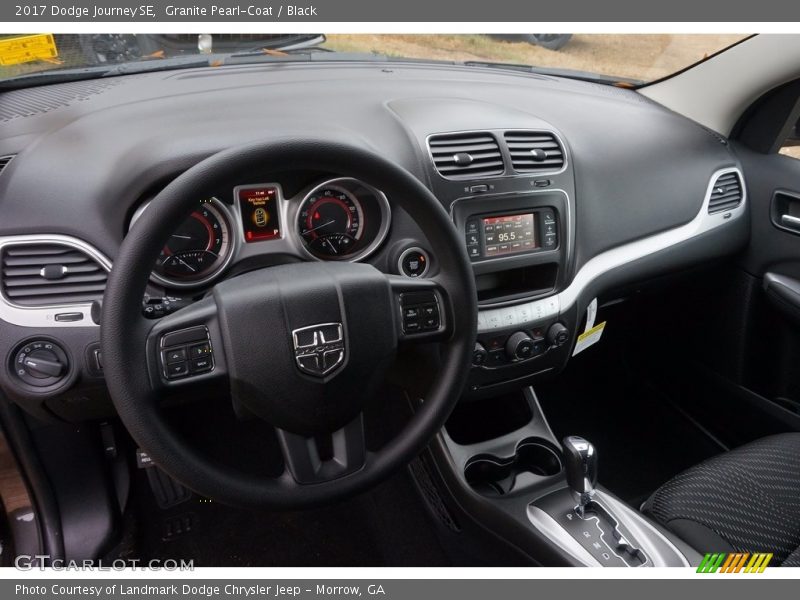 Granite Pearl-Coat / Black 2017 Dodge Journey SE