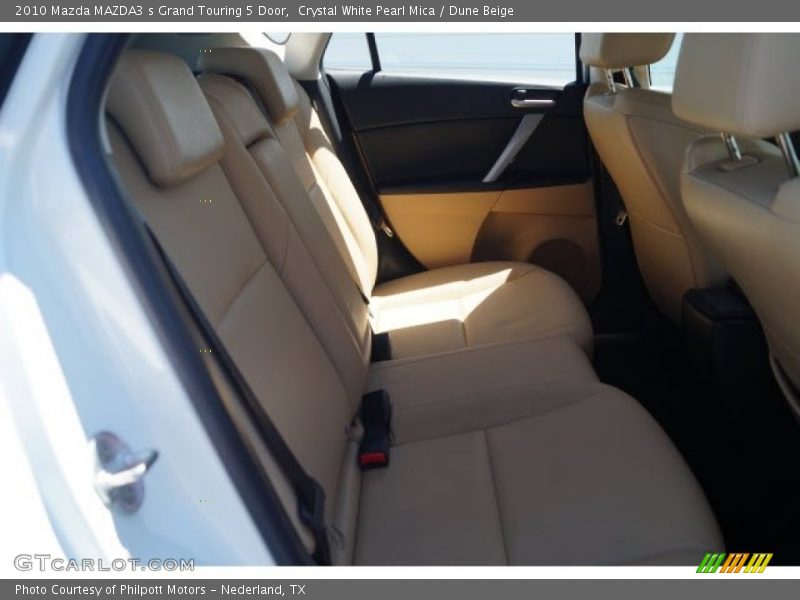 Crystal White Pearl Mica / Dune Beige 2010 Mazda MAZDA3 s Grand Touring 5 Door