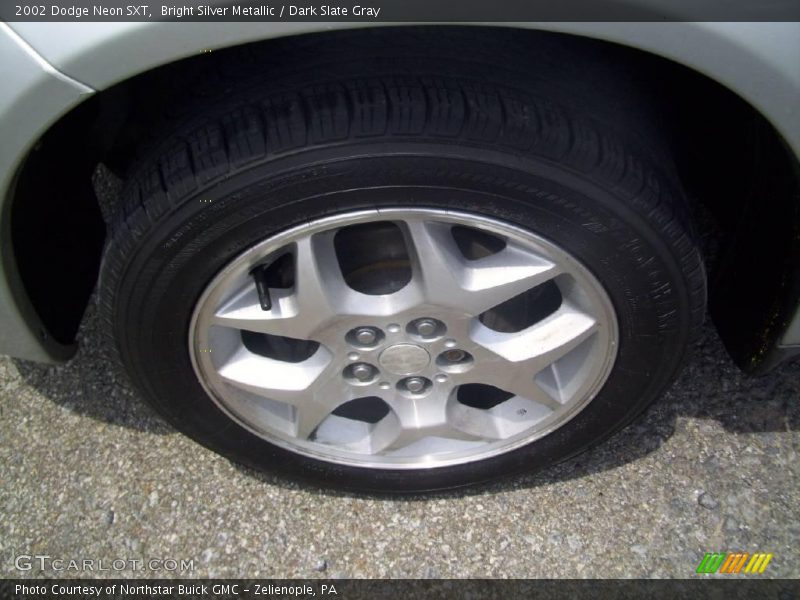 Bright Silver Metallic / Dark Slate Gray 2002 Dodge Neon SXT