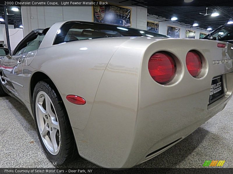 Light Pewter Metallic / Black 2000 Chevrolet Corvette Coupe