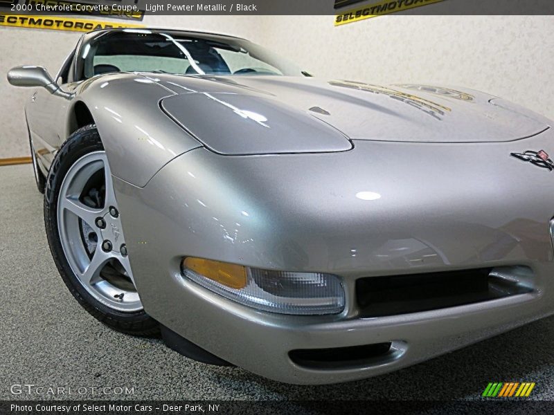 Light Pewter Metallic / Black 2000 Chevrolet Corvette Coupe