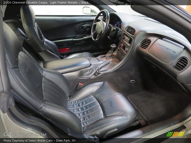 Light Pewter Metallic / Black 2000 Chevrolet Corvette Coupe