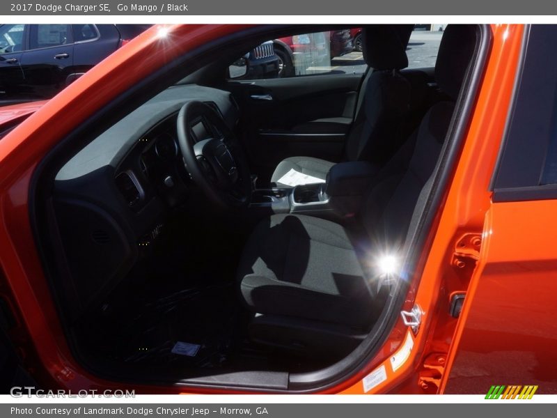 Go Mango / Black 2017 Dodge Charger SE