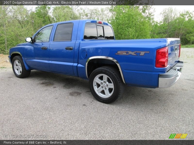 Electric Blue Pearl / Medium Slate Gray 2007 Dodge Dakota ST Quad Cab 4x4