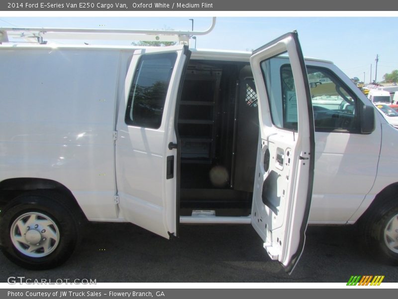 Oxford White / Medium Flint 2014 Ford E-Series Van E250 Cargo Van
